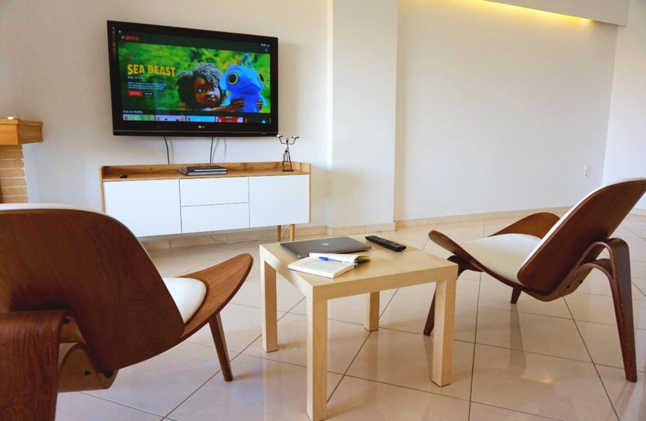 Piraeus Bright Apt Экстерьер фото